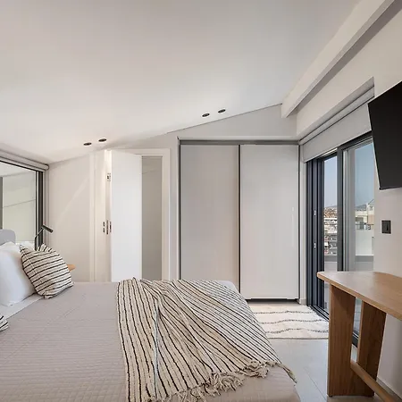 Cosmos Penthouse Apartment *