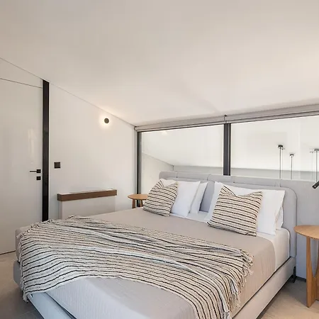 Cosmos Penthouse *